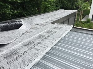 Extensive Dachbegrünung - Wurzelschutz- und Dränfolie